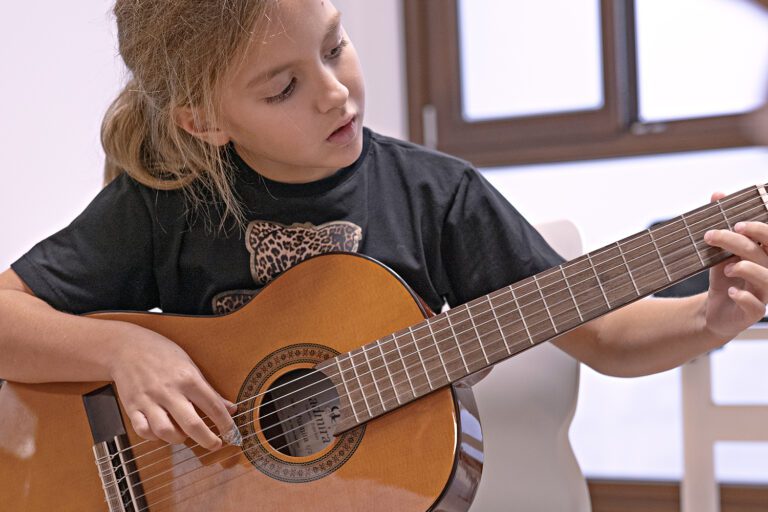 Alumna de guitarra